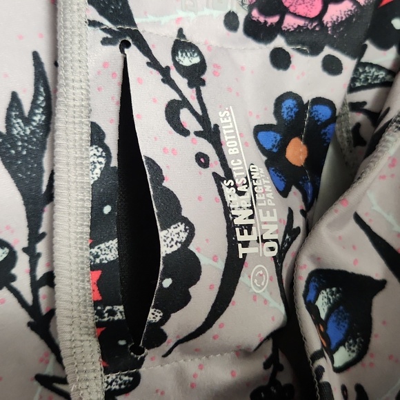 Nike One Legend Leggings Size M - Picture 5 of 8